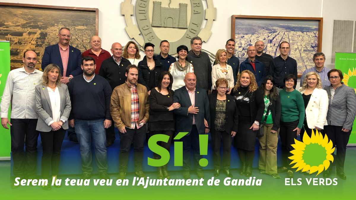 Els Verds de Gandia omplen el saló de conferències de Foment en la presentació de la seua candidatura municipal